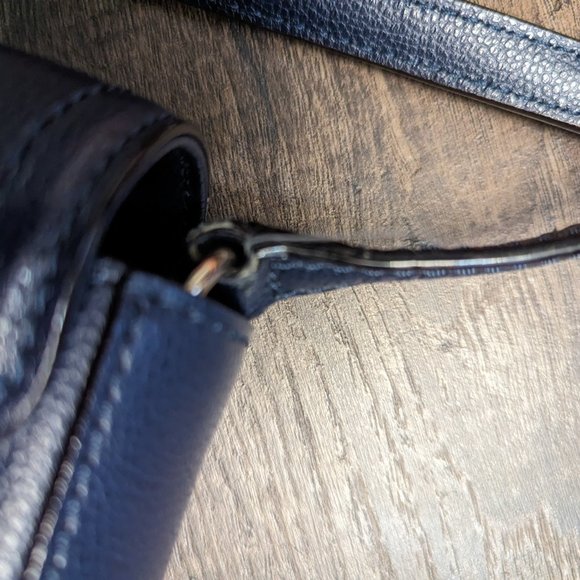 Kate Spade crossbody - Picture 3 of 7